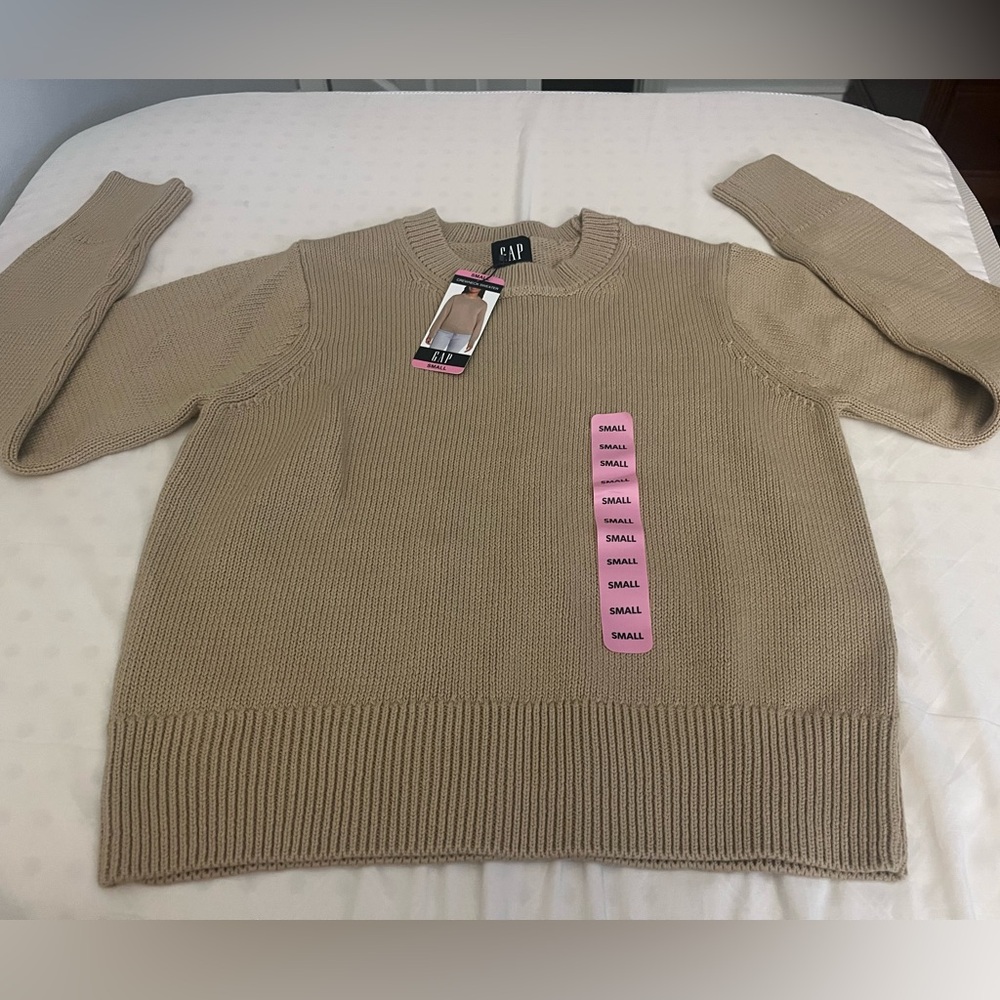 GAP Women's Tan Sweater